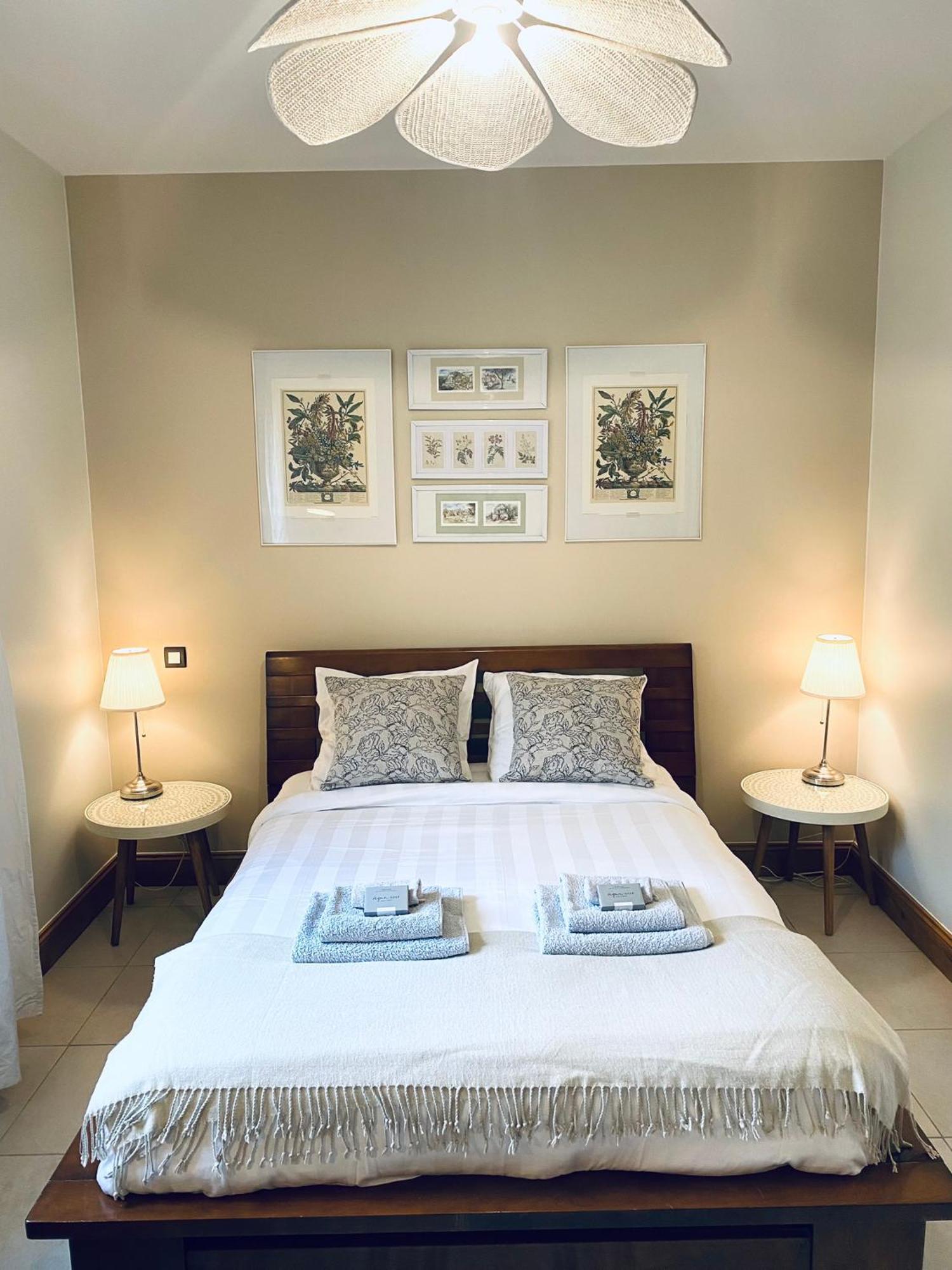 Le Hibou Heureux Bed & Breakfast Bezenac ภายนอก รูปภาพ
