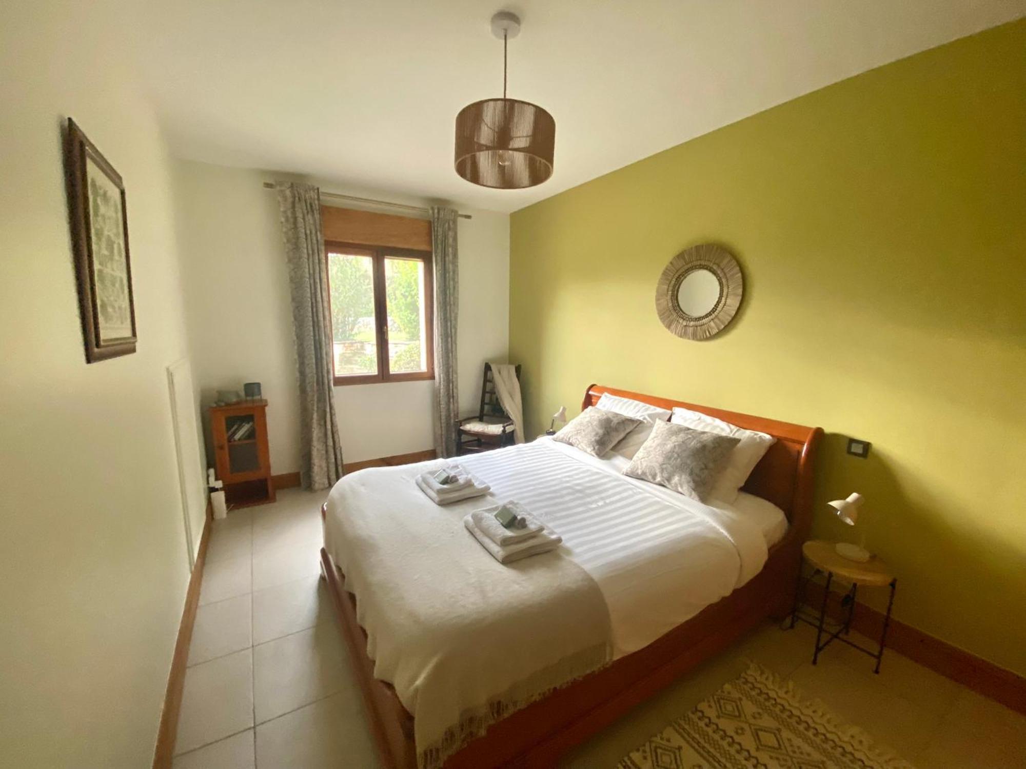 Le Hibou Heureux Bed & Breakfast Bezenac ภายนอก รูปภาพ